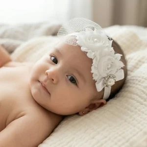 Vincha Blanca con Flores y Lazo Briana