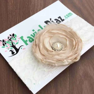 Vincha Beige Turbante de Encaje con Flor