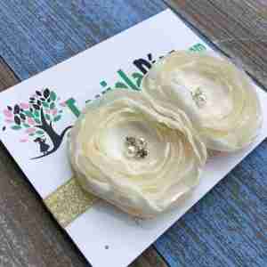 Vincha Marfil y Dorada Con Flores Lola