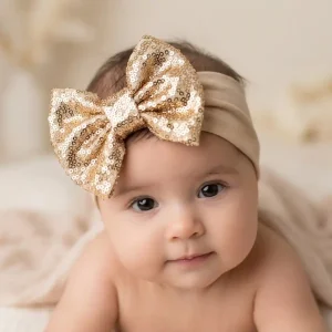 Vincha Turbante Beige con Lazo Dorado de Lentejuelas Alondra