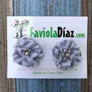 Prensas Gris Estampadas de Flor