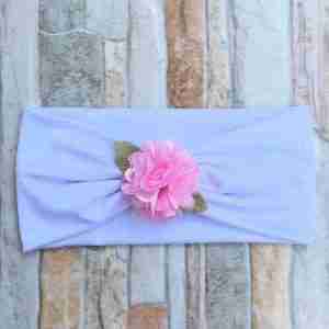 Vincha Turbante Blanca con Flor Rosada