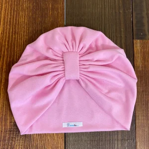 Turbante Rosado de Nudo Cuadrado