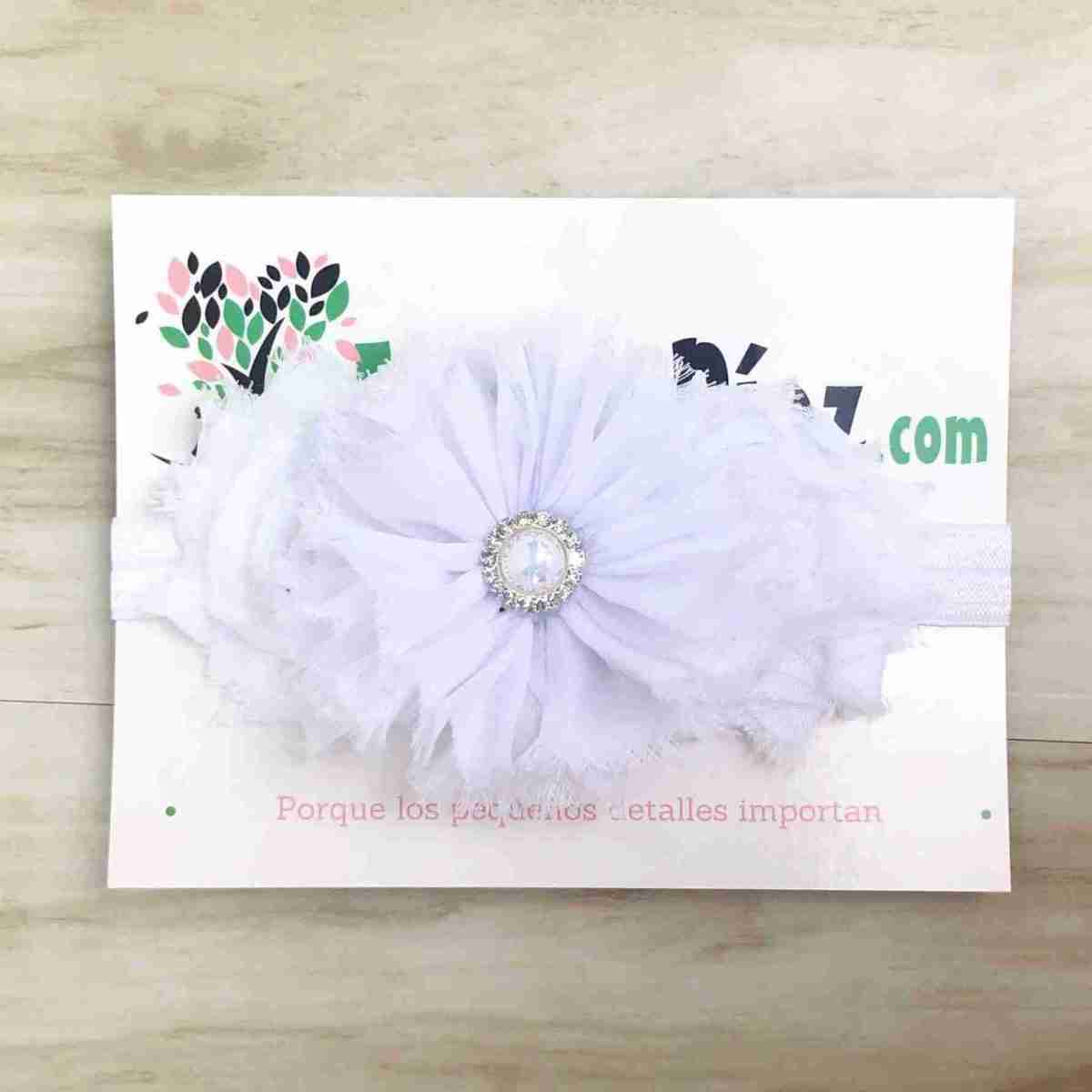 Vincha Blanca con Flores Abigail 1 Vincha Blanca con Flores Abigail