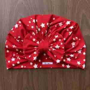 Turbante Rojo con Estrellas Blancas de Lazo
