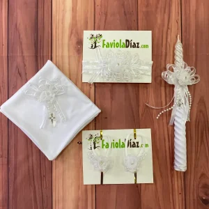 Set de Bautizo Blanco con Flores y Perlas Antonella