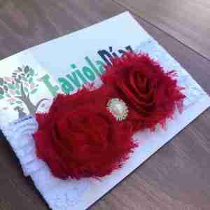 Vincha Blanca y Roja de Encaje con Flores y Perla Beverly 2