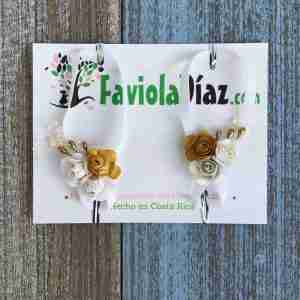 Sandalias Pie Descalzo Doradas y Blancas con Flores