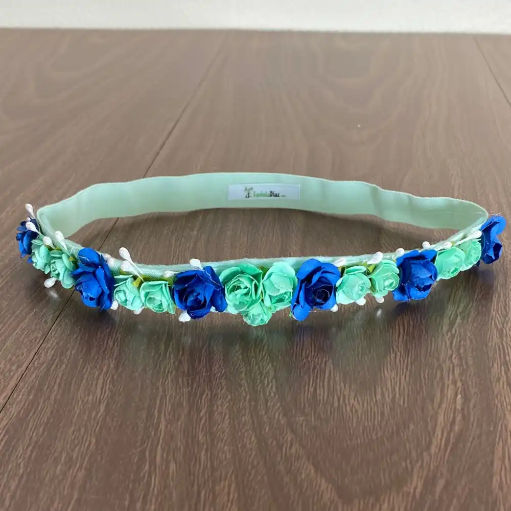 Vincha Menta con Flores Menta y Azul Berenice 1 Vincha Menta con Flores Menta y Azul Berenice
