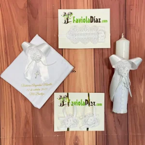 Set de Bautizo Blanco de Encaje con Perlas Becca