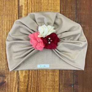 Turbante Beige de Flores Vino, Coral y Blanco
