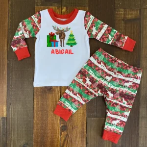 Pijama Navideña Verde y Roja con Reno con Luces y Nombre