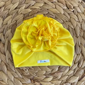 Turbante Amarillo con Flor Plisada