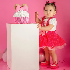 Conjunto Fucsia de Mameluco con Manga Bombacha y Falda de Tirantes alusivo a Minnie