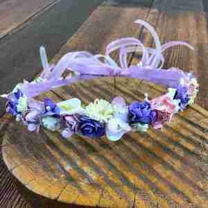 Corona de Flores Morada, Palo Rosa y Beige
