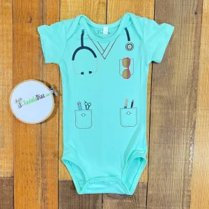 Mameluco alusivo a los Proveedores de Atención Médica