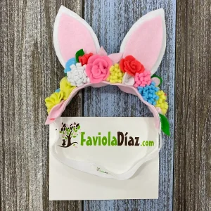 Vincha Blanca con Flores y Orejitas de Conejo