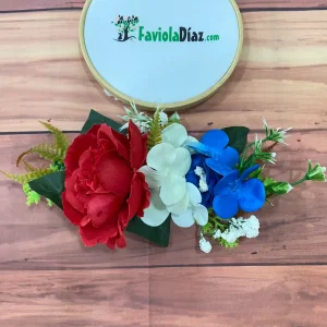 Prensa con Flores Blancas Azul y Rojas