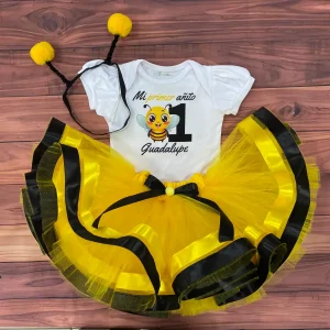 Set de Diadema, Tutu Amarillo y Mameluco con Mangas Bombachas alusivo a Abejita Mi Primer Añito