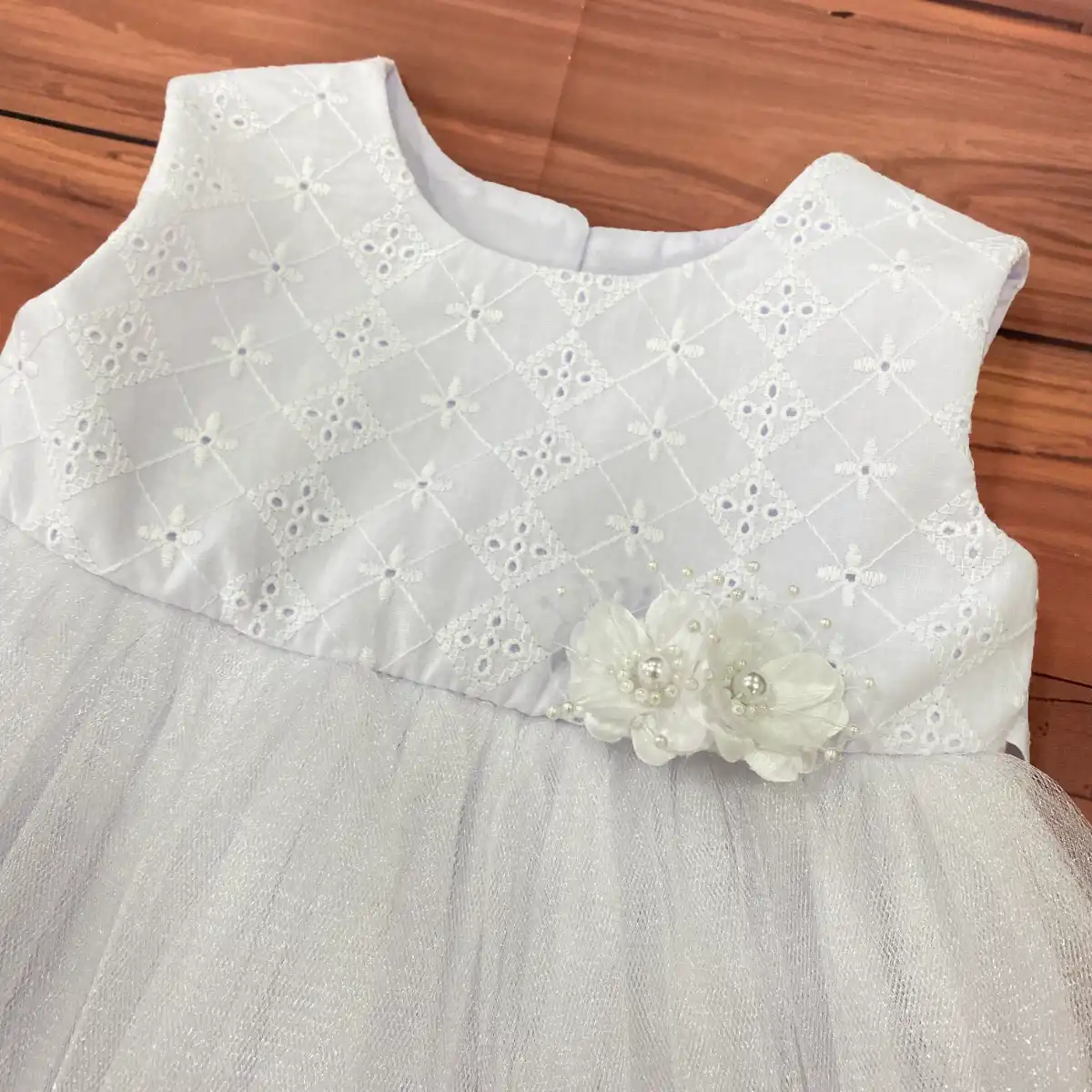 Vestido Blanco Cordelia con Flores Bernardette 3 Vestido Blanco Cordelia con Flores Bernardette - Imagen 3