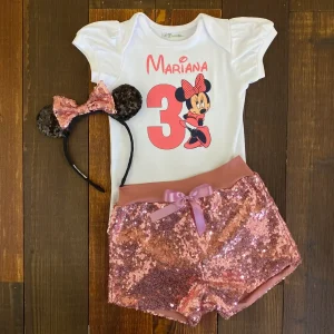 Set de Short Oro Rosa de Lentejuelas Diadema y Mameluco con Mangas Bombachas alusivo a Minnie
