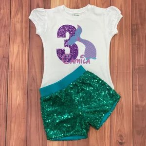 Set de Short Verde de Lentejuelas y Mameluco con mangas Bombachas alusivo a Sirena