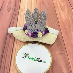 Vincha Corona Plateada de Cumpleaños con Flores Lila, Morado y Beige