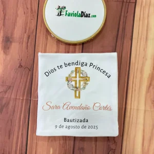 Paño Bautismal con Cruz y Corona
